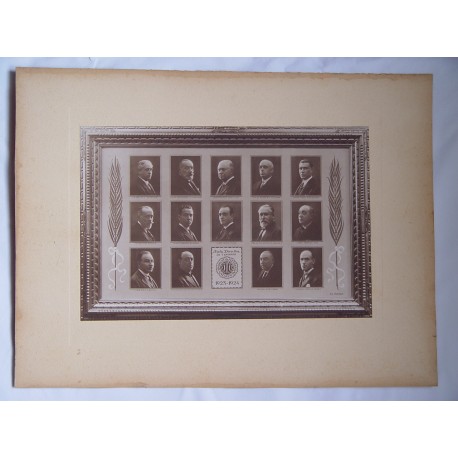 Junta directiva de l´exercici del Sindicat de Metges de Catalunya 1923-1924 Por el fot. Renom