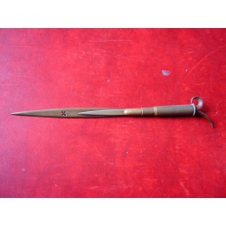 Abrecartas antiguo de bronce